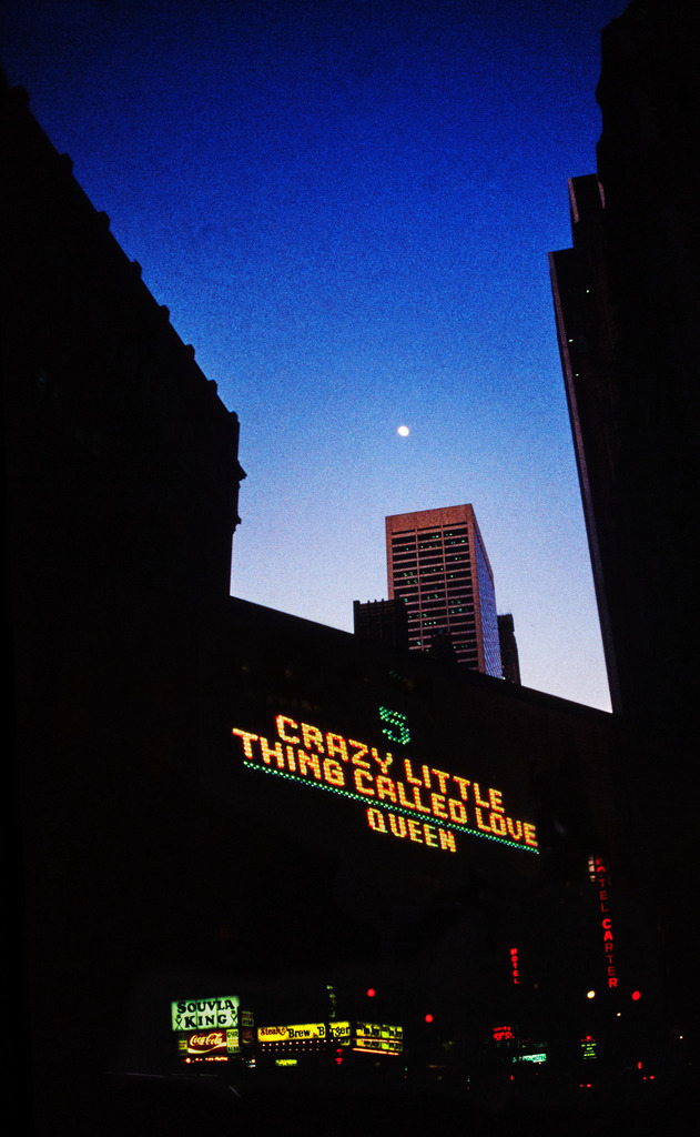 05USA_NYC_sreet_1980_9719dd | Beegebilder online. 
BIldarchiv von Beege Fotodesign mit ausgewählten Werken, die sich besonders gut für die Dekoration Ihrer Räume oder Wände eignen. 