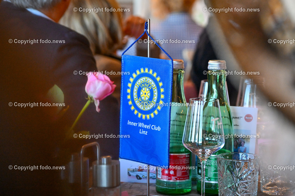 Inner Wheel Club Linz_ Charity Oldtimerfahrt_ 21.09.2024-269 | 21.09.2024, Linz, AUT, Inner Wheel Club Linz,  Charity Oldtimerfahrt im Bild Inner Wheel Club Linz,  Charity Oldtimerfahrt, Teilnehmer©Harald Dostal / fodo.media