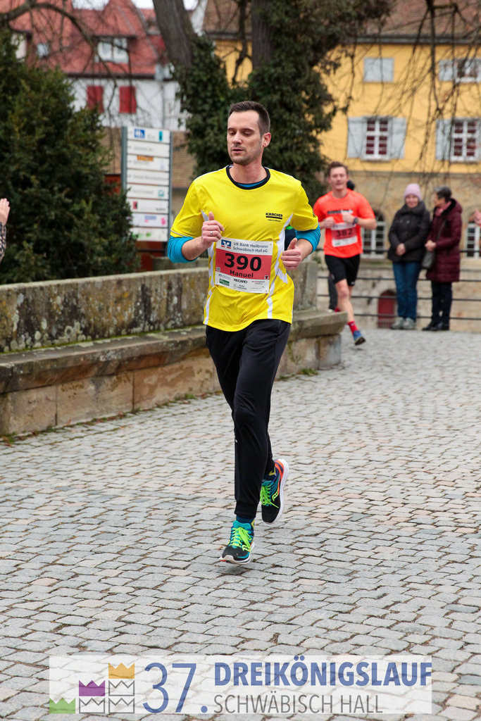 VR Bank Hauptlauf 10000m | 3 Koenigslauf 2023 - Realisiert mit Pictrs.com