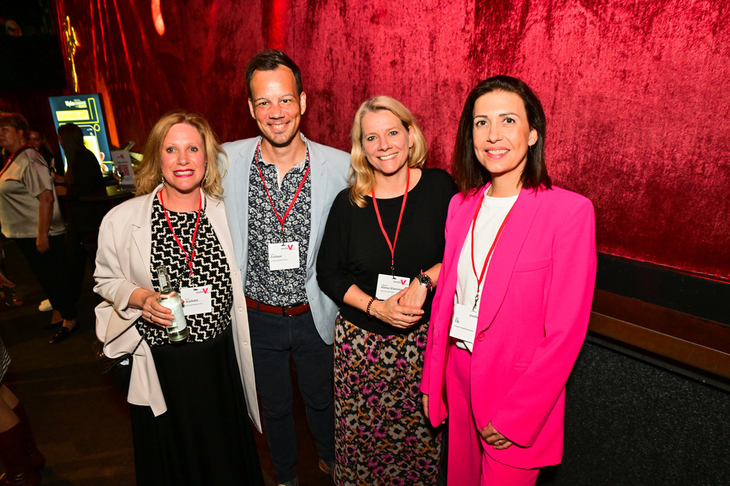 0060Media_V_Award_2025_Foto_Stefan_Wernz | Fotograf Köln - Realisiert mit Pictrs.com