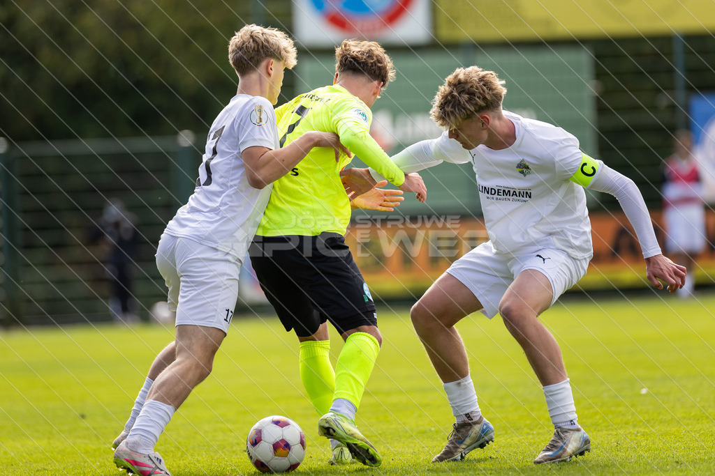 20251003_Picselweb-Fotografie_1R3_2356 | DFB Pokal 2. Runde, JFV A/O/B/H/H - SV Stuttgarter Kickers, Foto: Jörg Struwe - picselweb.de - Realisiert mit Pictrs.com