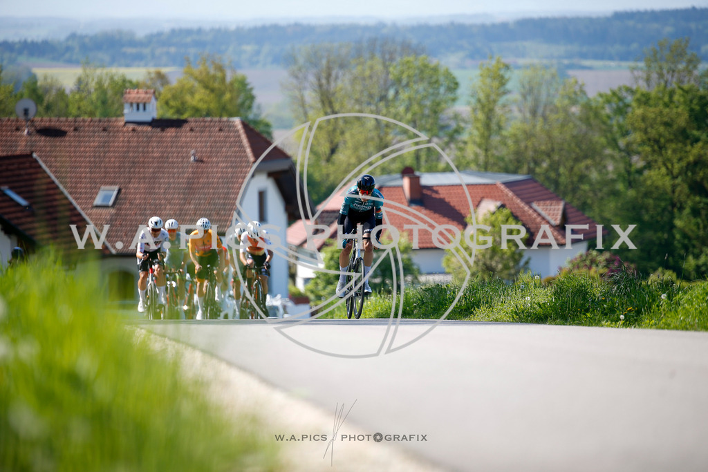 ..... | WELS, AUSTRIA, 27.April 24, 63 RAIFFEISEN KIRSCHBLÜTENRENNEN, Image shows: Photo: WAPICS / Andreas Willdoner