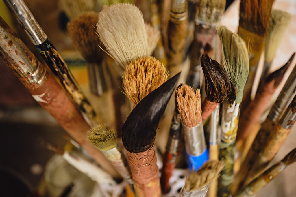 Bühlmayer Hofvergolder | WIen, Austria - April 29, 2025; C. Bühlmayer - K.u.K. Hofvergolder. - Realisiert mit Pictrs.com