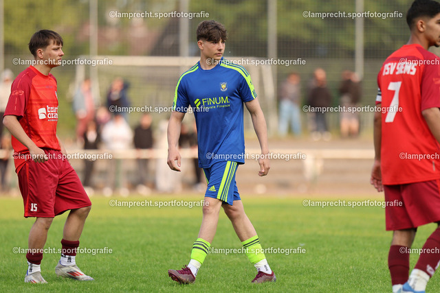 Fußball I Junioren I Kreispokal Lübeck I Finale I JSG Concordia Lübeck - TSV Siems I 09.06.2025.260 | Phil Morr (10, JSG Concordia Lübeck) - Realisiert mit Pictrs.com
