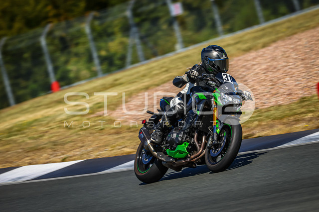 0031-260814BB-017_31 | Deine Full-Service-Agentur für ✔️Videoproduktionen und ✔️Motorsportfotografie Jetzt Angebot anfragen!