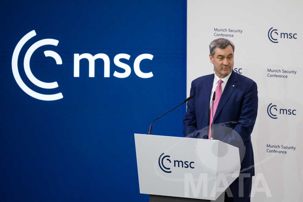 _DWI3394 | MATA IndoCon - Realisiert mit Pictrs.com