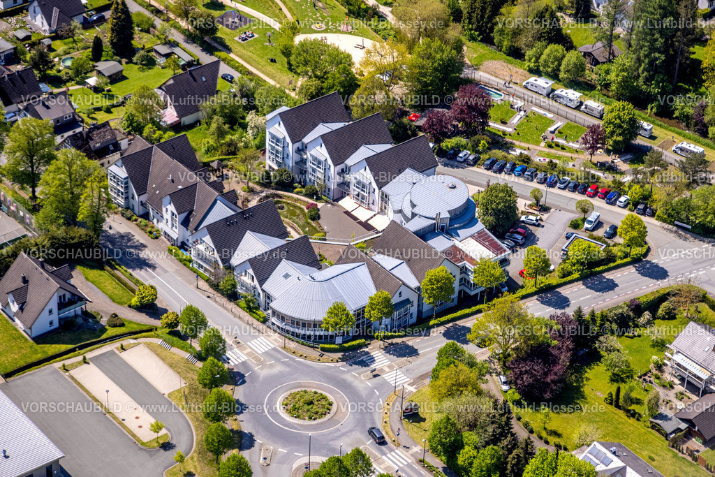 Eslohe230505779 | Luftbild, Störmanns Hof Seniorenheim, Eslohe, Sauerland, Nordrhein-Westfalen, Deutschland