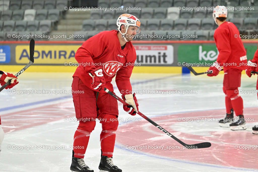 EC KAC Trainingsstart | Jordan Murray, EC KAC Neuzugang, EC KAC Trainingsstart, EC KAC Trainingsstart am 06.08.2025 in Klagenfurt (Heidi Horten Eishalle ), Austria, (Photo by Bernd Stefan)