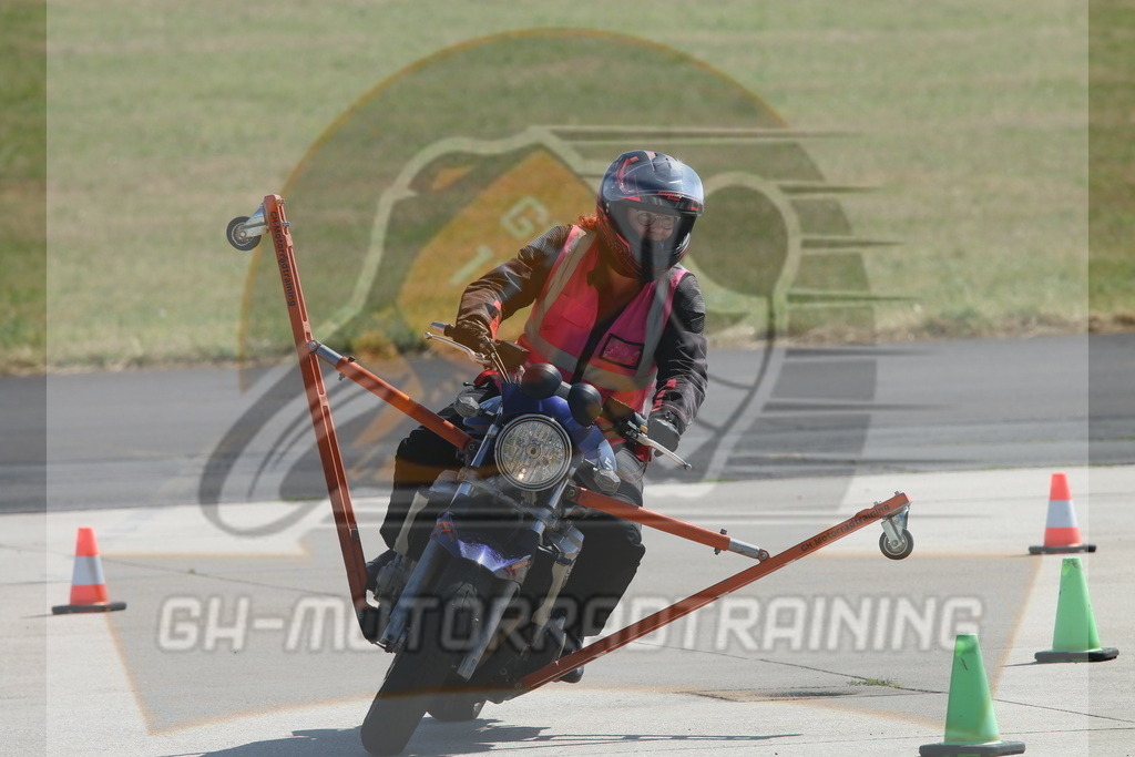 IMG_3573 | gh-motorradtraining-foto.de - Realisiert mit Pictrs.com