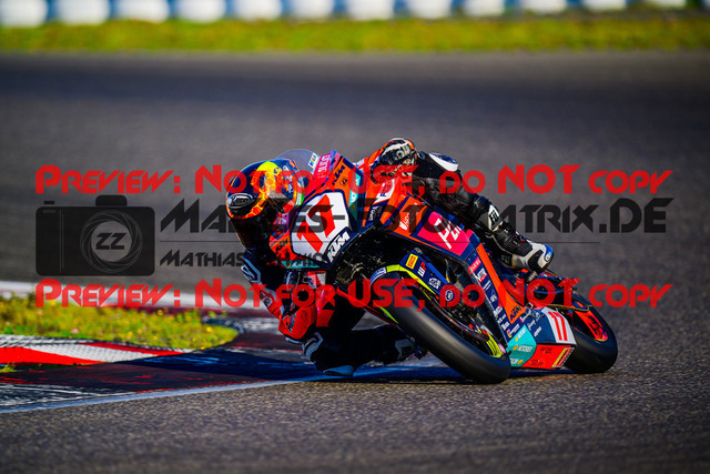 MaZZes_FotoMatrix_240901_6007705_4548 | SSP300