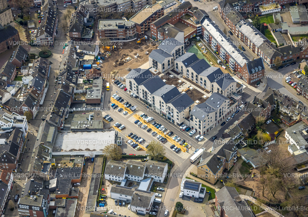 Emmerich230300327 | Luftbild, Baustelle und Neubau vivAtrium Emmerich, Wohnhäuser und Geschäftshäuser am Neumarkt, Emmerich, Emmerich am Rhein, Niederrhein, Nordrhein-Westfalen, Deutschland