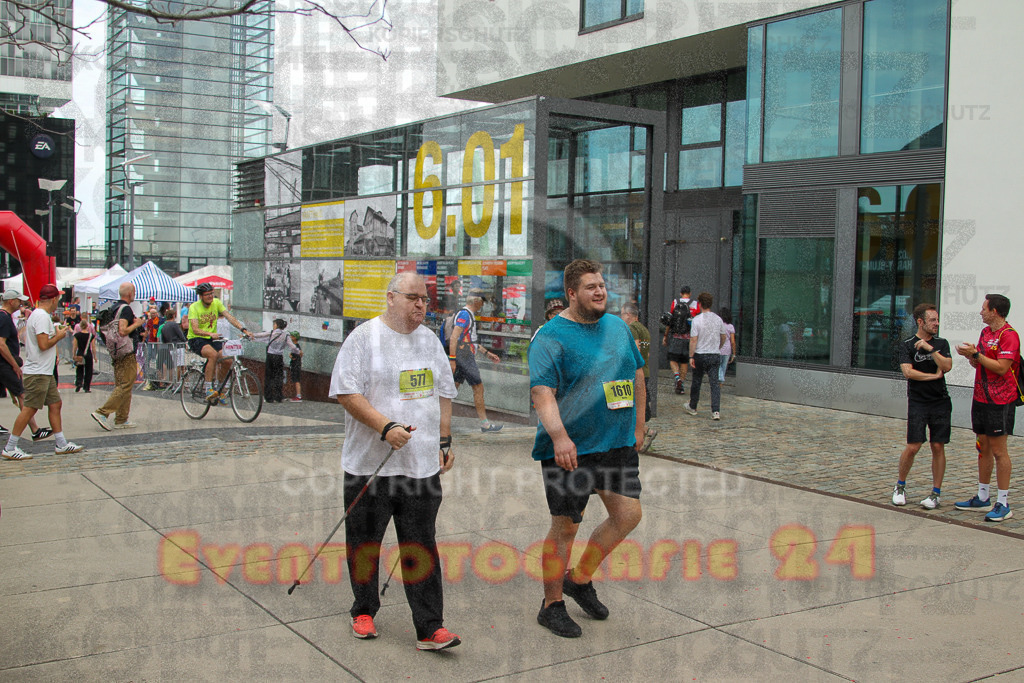 250920_1302_EV4_5147 | Sportfotografie im Rhein-Sieg Kreis, Köln, Bonn, NRW, Rheinland Pfalz, Hessen, etc. Unser Tätigkeitsfeld umfasst den Laufsport vom Volkslauf über den Marathon, Duathlon, Triathon bis zum Ultralauf wie Kölnpfad Ultra oder Schindertrail.
