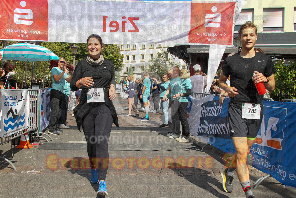 250824_1544_EV4_2896 | Sportfotografie im Rhein-Sieg Kreis, Köln, Bonn, NRW, Rheinland Pfalz, Hessen, etc. Unser Tätigkeitsfeld umfasst den Laufsport vom Volkslauf über den Marathon, Duathlon, Triathon bis zum Ultralauf wie Kölnpfad Ultra oder Schindertrail.