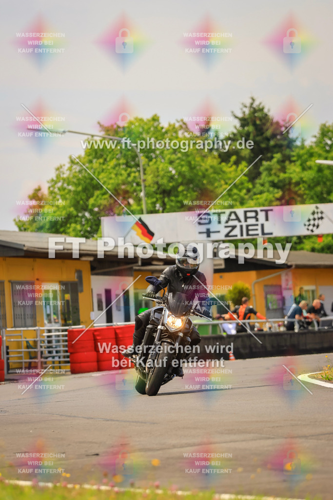 _DSK2625 | Hier findet Ihr Bilder von Touristenfahrten auf der Nürburgring Nordschleife oder von anderen Veranstaltungen die ich besucht habe. Viel Spass beim Durch Schauen 