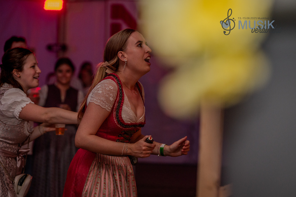 DSC_3268 | "Fussifoto.com – Ihr Ansprechpartner für hochwertige Fotografie! Entdecken Sie kreative Bilder und professionelle Dienstleistungen. Kontaktieren Sie uns für Ihre Projekte!"