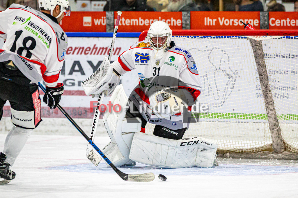 TSV Peißenberg Miners vs Legenden 20 TSV Peißenberg | TSV Peißenberg Legenden 20 Jahre Bayernliga, TSV Peißenberg Miners vs Legenden 20 TSV Peißenberg,Michael Resch (Legenden 31) in Aktion,2024-09-13 in Peißenberg (Eisstadion)Michael Resch (Legenden 31)Copyright: WolfgangxLindner