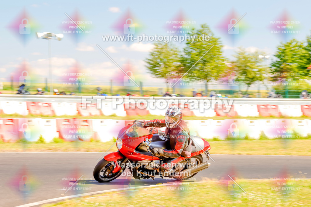 _MOT9122 | Hier findet Ihr Bilder von Touristenfahrten auf der Nürburgring Nordschleife oder von anderen Veranstaltungen die ich besucht habe. Viel Spass beim Durch Schauen 