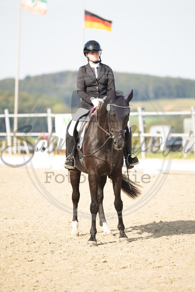 994A1553 | sabrinanicolaifotografie - Realisiert mit Pictrs.com