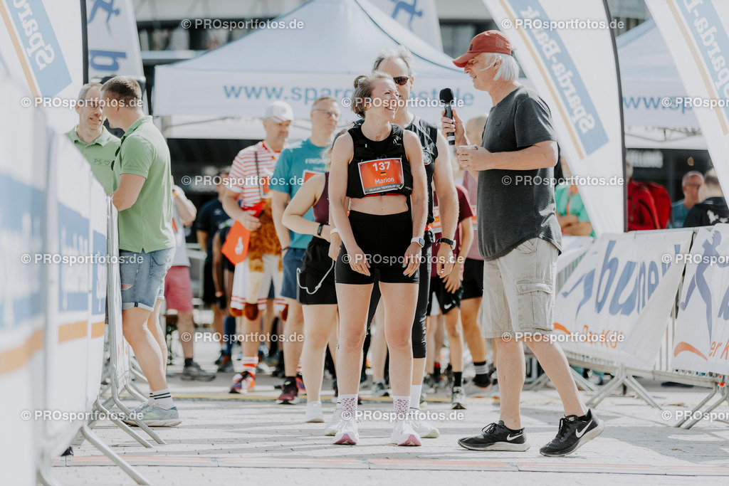 240825_Treppenlauf-152 | Professionelle Fotos Ihrer Laufsportveranstaltung.