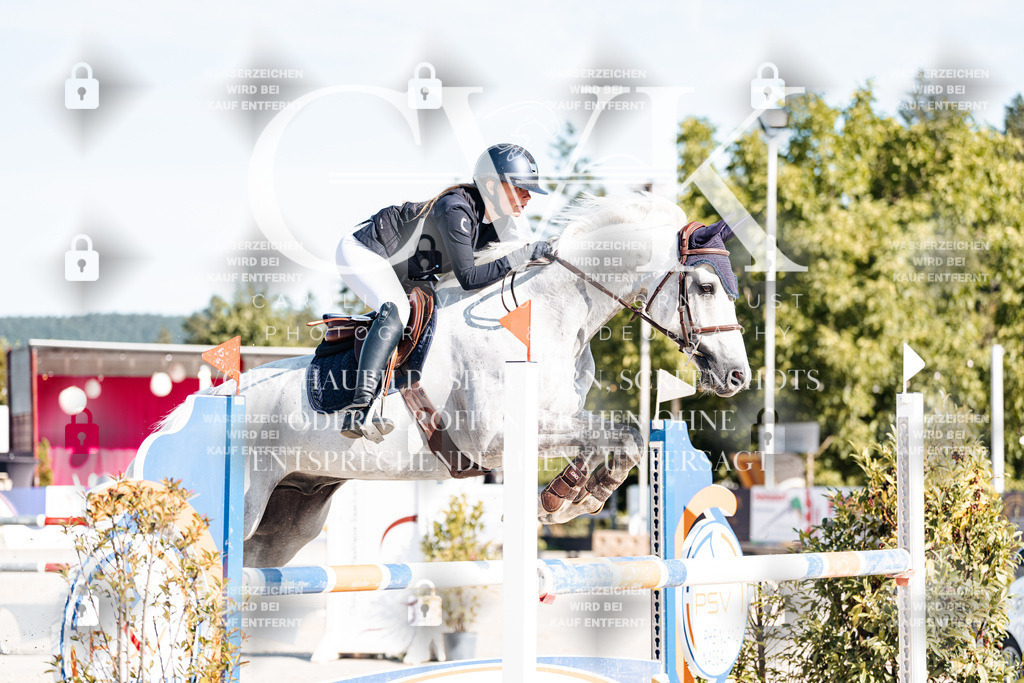 CK904463 | Turnierfotografie Pferdefotografie Trier Rheinland-Pfalz Pferdesport Reitsport Tierfotografie Sportfotografie Pferdevideo Pferdevideografie Equestrianvideography equestrianphotography  - Realisiert mit Pictrs.com