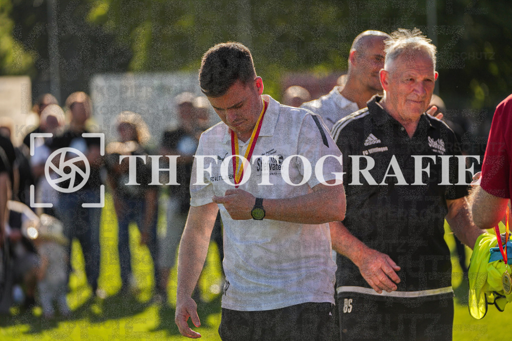 GER, FC Zell - FC Wittlingen, Fussball, Rothaus Bezirkpokal, Finale, Saison 2024/2025, 29.05.2025 | GER, FC Zell - FC Wittlingen, Fussball, Rothaus Bezirkpokal, Finale, Saison 2024/2025, 29.05.2025Foto: TH Fotografie/Alessio Bosco