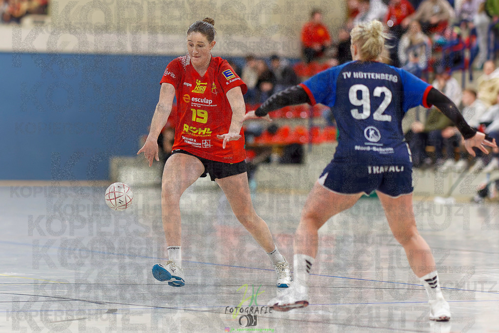 Frauen Regionalliga (HHV); HSG Wettenberg - TV Hüttenberg | Frauen Regionalliga (HHV); HSG Wettenberg - TV Hüttenberg am 06.12.2025 in Launsbach (Wettenberg) (Halle GS Launsbach (Wettenberg))Photo © 2025 - Jörg Heinrich - Realisiert mit Pictrs.com