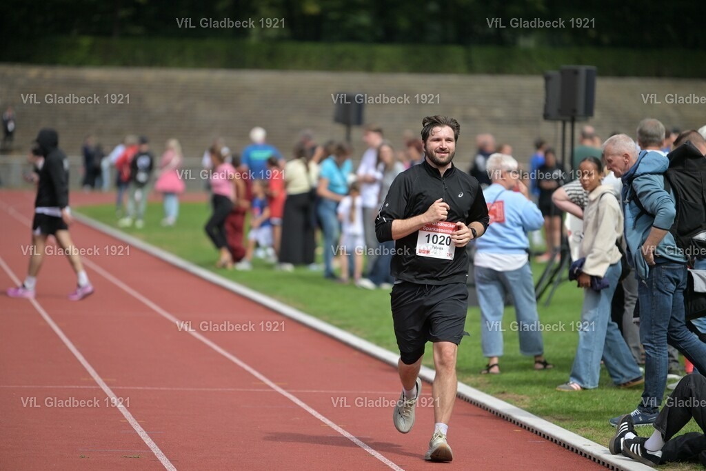 2026-08-23_Sparkassenlauf_10KM_KH_001158 | Die Fotografen - Realisiert mit Pictrs.com