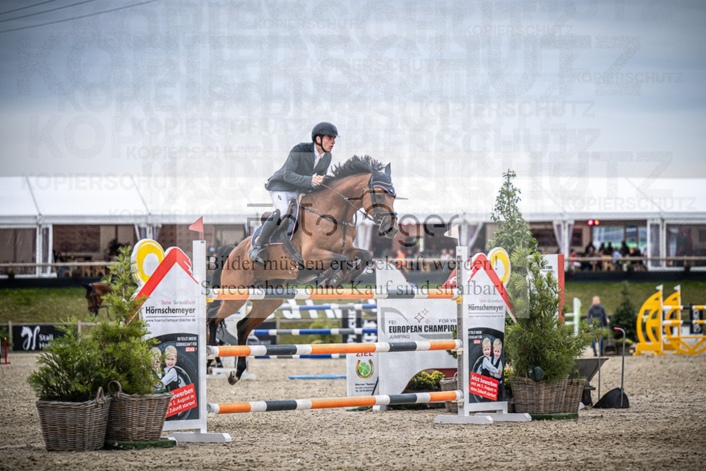 DOS_9092 | Entdecke hochwertige Reitturnierfotos von Foto Oger. Professionell, emotional und authentisch – jetzt Lieblingsmomente im Shop bestellen.Deutschlandweite Turnierfotografie. - Realisiert mit Pictrs.com
