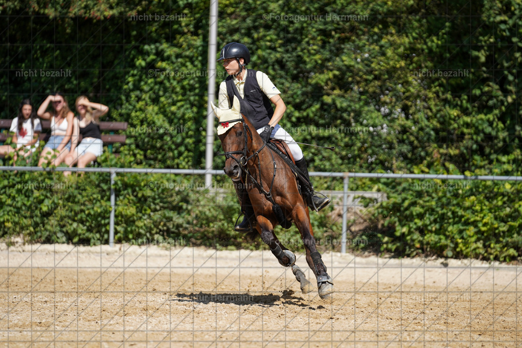 20240824-FAH08283 | Thierhaupten 2024, Bayerisches Landesponyturnier, Turnierbilder, Ponybilder, Turnierfotografen Bayern, Fotoagentur Herrmann