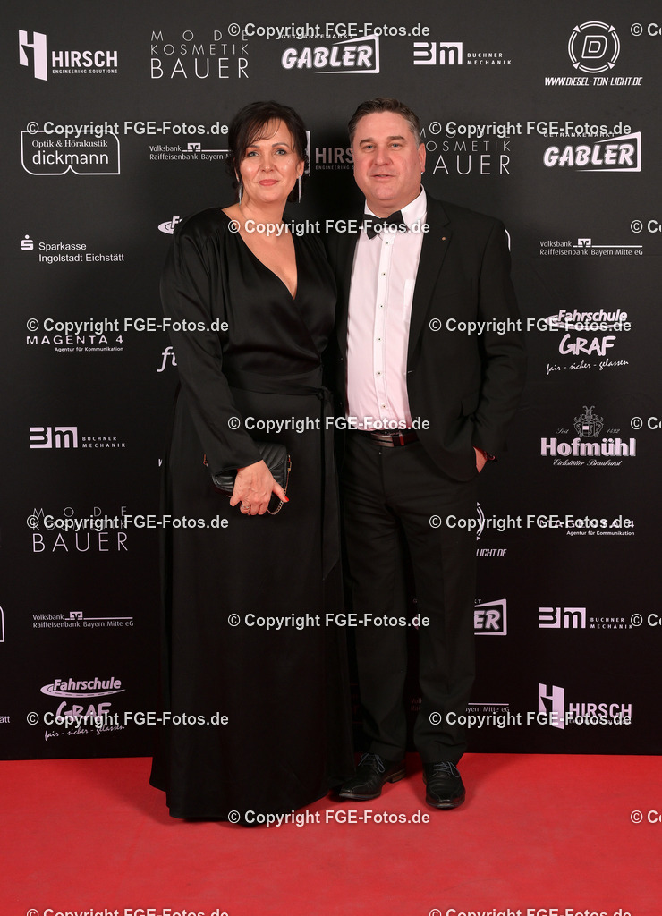 20240127-fge-fotos-0163 | Hofball der FGE am 27.01.2024 im Alten Stadttheater in Eichstätt. - Realisiert mit Pictrs.com