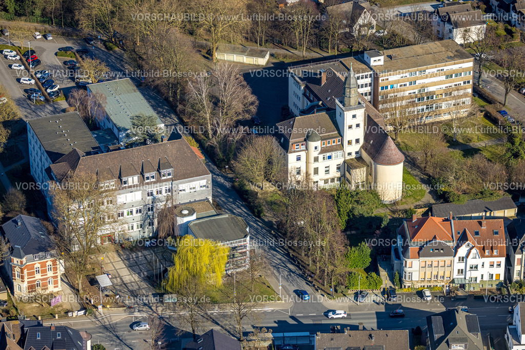 Werl250306068 | Luftbild, Rathaus Stadtverwaltung und ehemaliges Konvikt Werl,Werl, Soester Börde, Nordrhein-Westfalen, Deutschland
