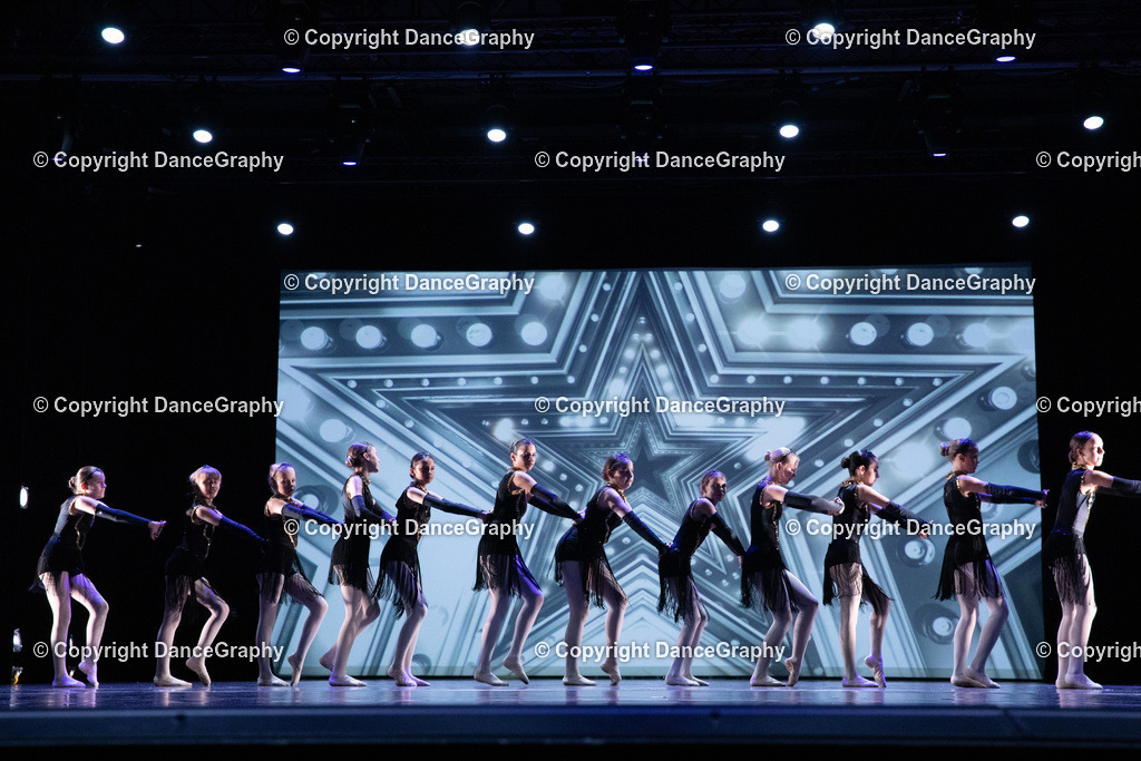 GPHY6232 | DanceGraphy - Realisiert mit Pictrs.com