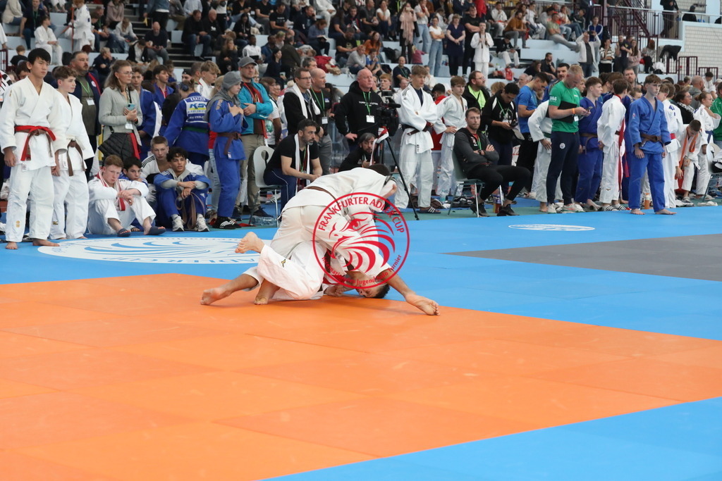 1J7A2130 | Fotos vom Adler Cup - Pictures from Adler Cup

Hier findet Ihr alle Eindrücke und großen Momente der Adler Cup Wochenenden. Here you will find all impressions and great moments of the Adler Cup weekends. - Realisiert mit Pictrs.com