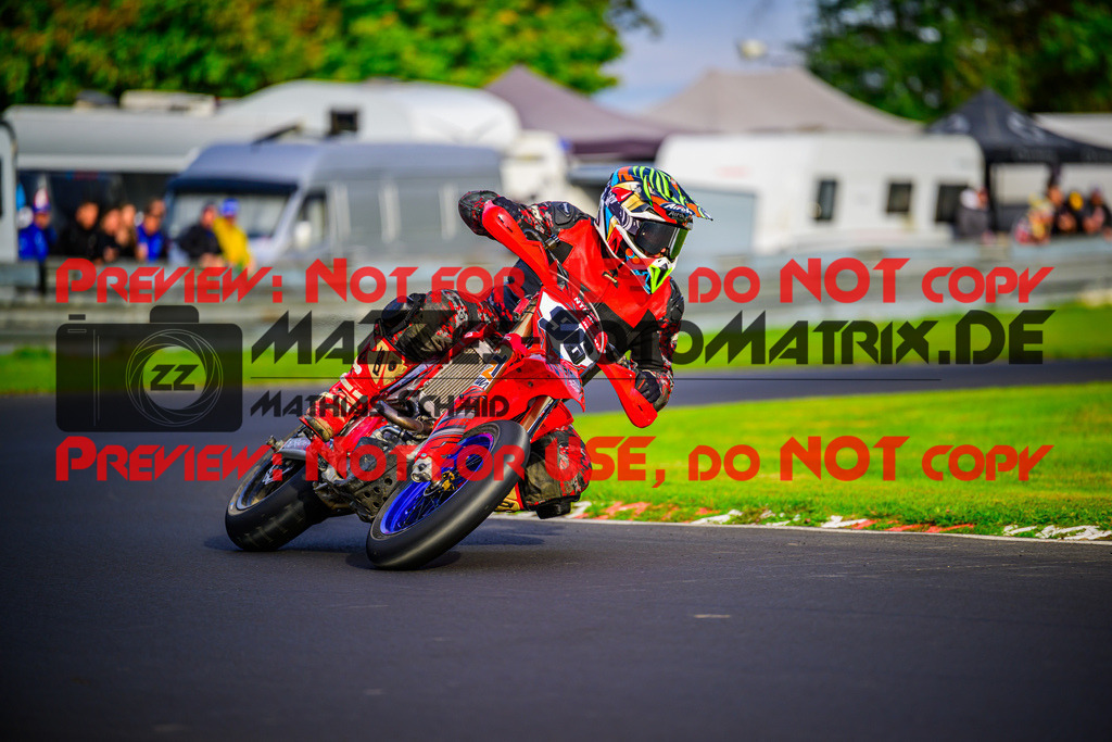 MaZZes_Fotomatrix_20251003_6021986_4527 | S4