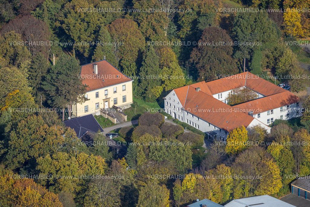 Hagen221016220 | Luftbild, Haus Busch ehem. Journalistenzentrum, Biologische Station Hagen - Umweltzentrum Hagen, NABU Hagen, Herbstwald, Boele, Hagen, Ruhrgebiet, Nordrhein-Westfalen, Deutschland