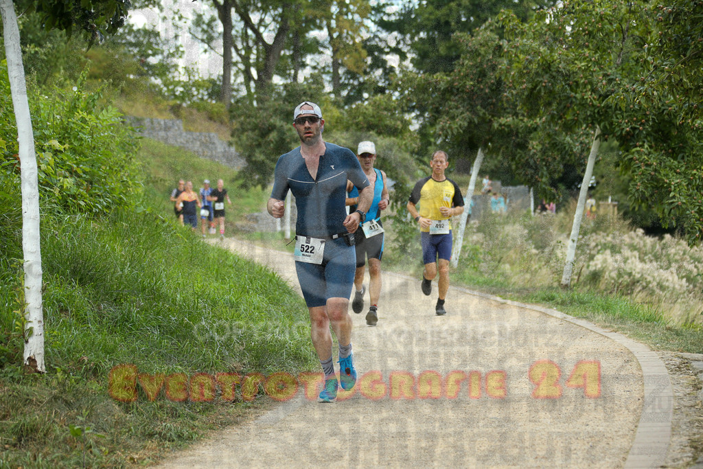 250824_1358_EX1_4450 | Sportfotografie im Rhein-Sieg Kreis, Köln, Bonn, NRW, Rheinland Pfalz, Hessen, etc. Unser Tätigkeitsfeld umfasst den Laufsport vom Volkslauf über den Marathon, Duathlon, Triathon bis zum Ultralauf wie Kölnpfad Ultra oder Schindertrail.