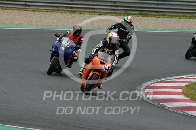 2024_05_18_PBK_32545 | Sportfotografie; SlowMotion; Video; Rennstrecke; Hafeneger; Speer; Racing; RSE; BMW; CBO; Trackday; Motorsportarena; Hockenheimring; Brno; Most; Barcelona; Valencia