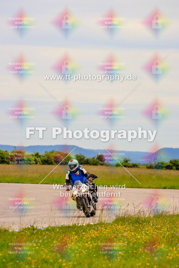 MotoTeam-2901 | Hier findet Ihr Bilder von Touristenfahrten auf der Nürburgring Nordschleife oder von anderen Veranstaltungen die ich besucht habe. Viel Spass beim Durch Schauen 