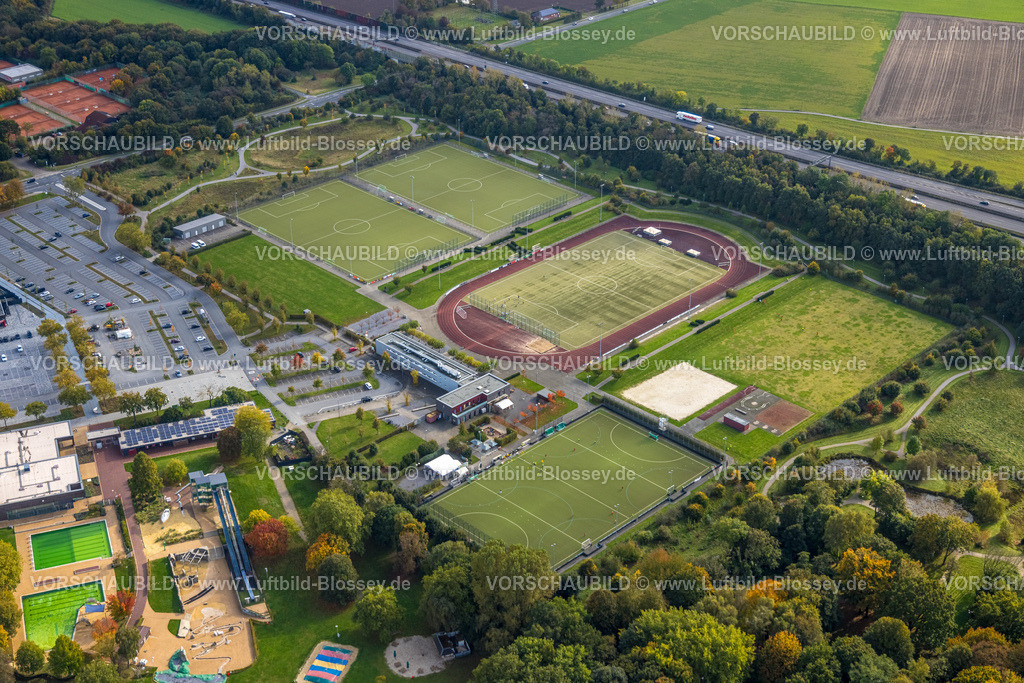 Moers241012725 | Luftbild, Sportpark Großsportanlage Filder Benden mit Fußballstadion und Leichtathletikstadion GSV Moers, Moers-Hülsdonk, Moers, Ruhrgebiet, Nordrhein-Westfalen, Deutschland