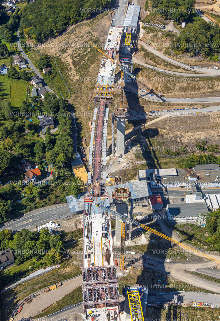 Luedenscheid250814199 | Luftbild, Großbaustelle der Rahmedetalbrücke der Autobahn A.45, Gevelndorf, Lüdenscheid, Sauerland, Nordrhein-Westfalen, Deutschland