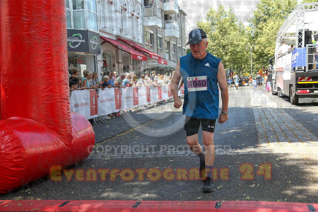 250621_1206_EX1_4898 | Sportfotografie im Rhein-Sieg Kreis, Köln, Bonn, NRW, Rheinland Pfalz, Hessen, etc. Unser Tätigkeitsfeld umfasst den Laufsport vom Volkslauf über den Marathon, Duathlon, Triathon bis zum Ultralauf wie Kölnpfad Ultra oder Schindertrail.