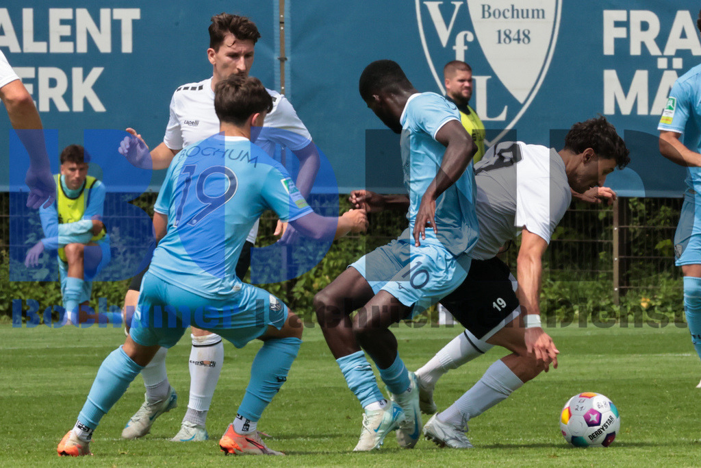 SES_BO2VDV20250729-35 | bond - Realisiert mit Pictrs.com