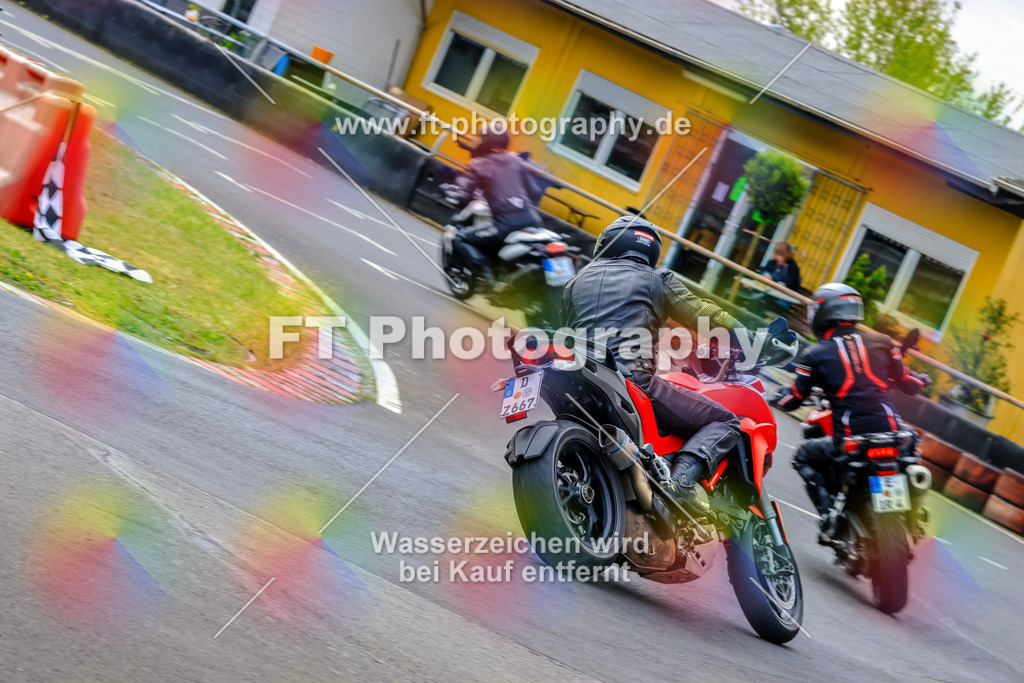 _OTO3095 | Hier findet Ihr Bilder von Touristenfahrten auf der Nürburgring Nordschleife oder von anderen Veranstaltungen die ich besucht habe. Viel Spass beim Durch Schauen 