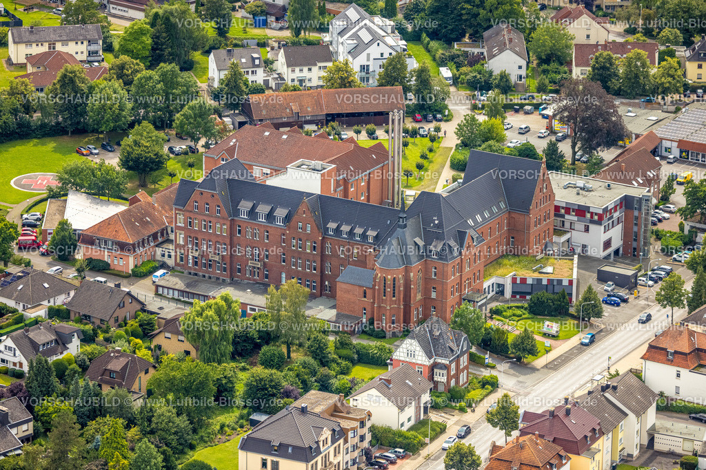 Werl240711940 | Luftbild, Mariannen-Hospital Werl gGmbH Krankenhaus mit Hubschrauberlandeplatz, Werl, Soester Börde, Nordrhein-Westfalen, Deutschland