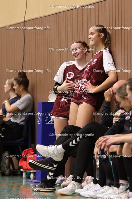 Handball I Juniorinnen I Saison 2026-2027 I Oberliga Schleswig-Holstein I 3. Spieltag I HSG Kalkberg 06 - TSV Bargteheide 192 | v.l. Liv Naya Klemann (53, TSV Bargteheide), Tilda Marie Reimer (20, TSV Bargteheide) - Realisiert mit Pictrs.com