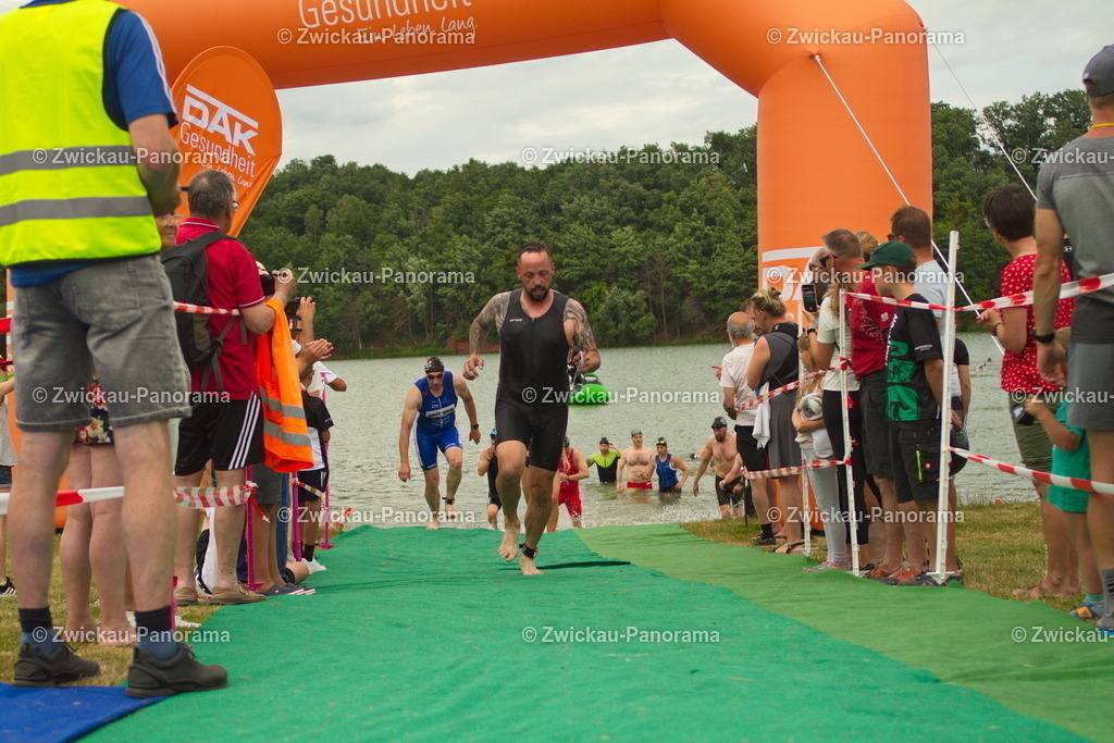 2023_0630_KoberTriathlon_Jeder0141 | Urban. Natur. Panorama. Luftbild. 
Der Bildershop für aufregende Perspektiven!
Für Deko, Wandbild und Kalender!
Wir bringen LED-Bilder zum Leuchten!
