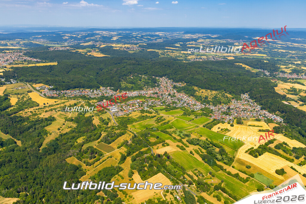 Das Luftbild zeigt :  Glattbach - Die Luftaufnahme wurde 2023 vom UL-Flugzeug aus erstellt ( keine Drohne ) - Hochauflösende Luftaufnahme - Für grossformatige Ausdrucke geeignet. Die Geschenkidee !Mit Lizenz und Bildrechte bestellbar