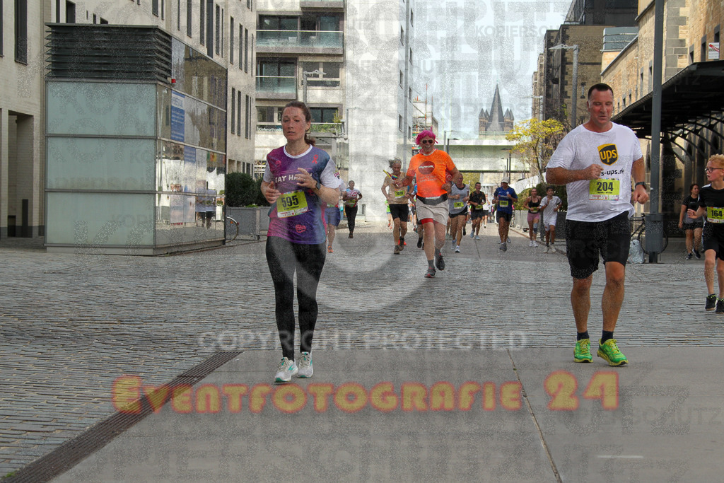 250920_1330_EV4_5826 | Sportfotografie im Rhein-Sieg Kreis, Köln, Bonn, NRW, Rheinland Pfalz, Hessen, etc. Unser Tätigkeitsfeld umfasst den Laufsport vom Volkslauf über den Marathon, Duathlon, Triathon bis zum Ultralauf wie Kölnpfad Ultra oder Schindertrail.