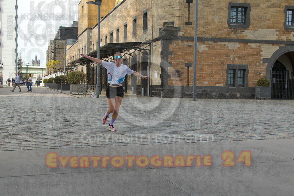 250920_1511_EV4_8209 | Sportfotografie im Rhein-Sieg Kreis, Köln, Bonn, NRW, Rheinland Pfalz, Hessen, etc. Unser Tätigkeitsfeld umfasst den Laufsport vom Volkslauf über den Marathon, Duathlon, Triathon bis zum Ultralauf wie Kölnpfad Ultra oder Schindertrail.