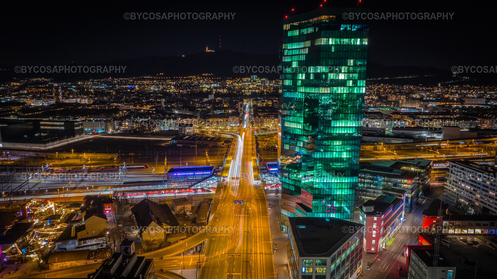 24 | Exklusive Fine Art Prints aus Zürich – hochwertige Stadt- und Landschaftsfotografien als Wandbilder. Entdecken Sie einzigartige Zürich-Fotos zum Ausdrucken - Realisiert mit Pictrs.com